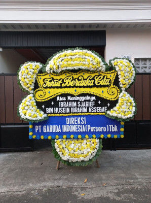 Papan Bunga Duka di Aweku